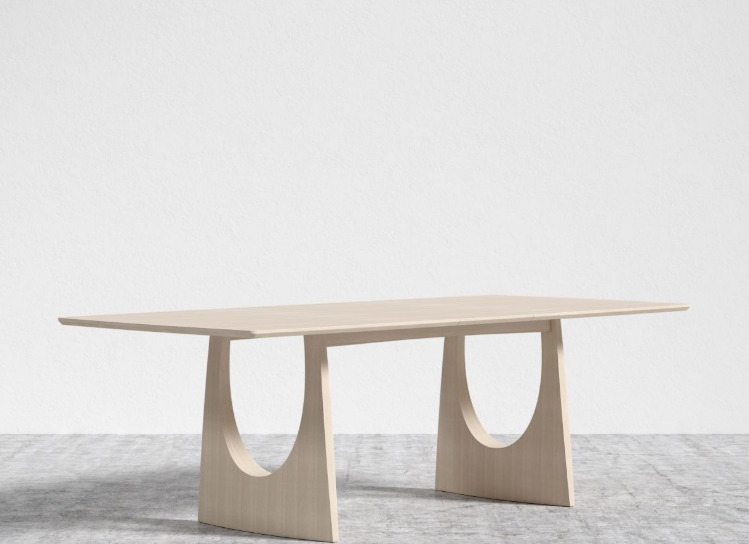 Arco Extendable Dining Table