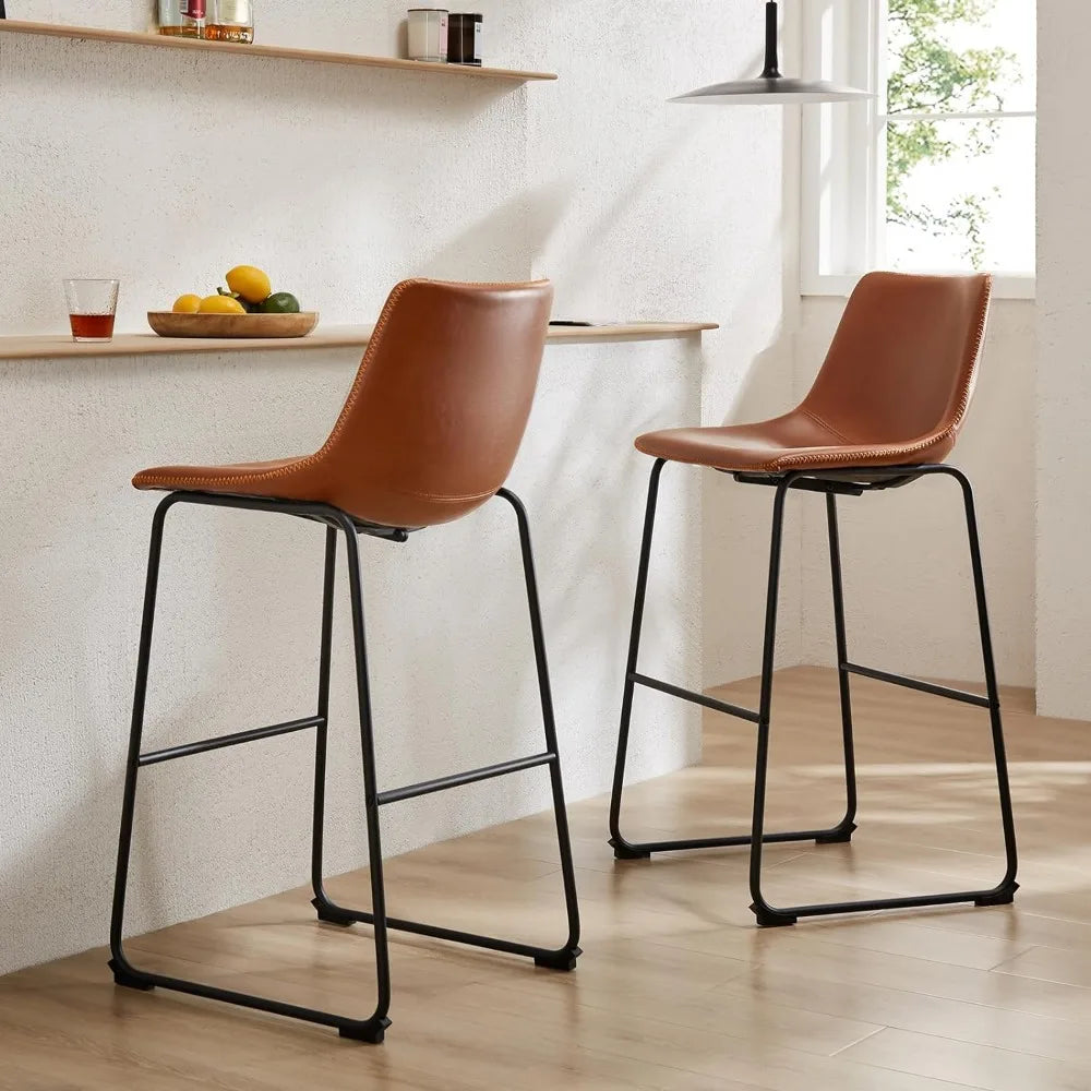 Einar Læderstol - 2 Simple Nordic Dining Chairs