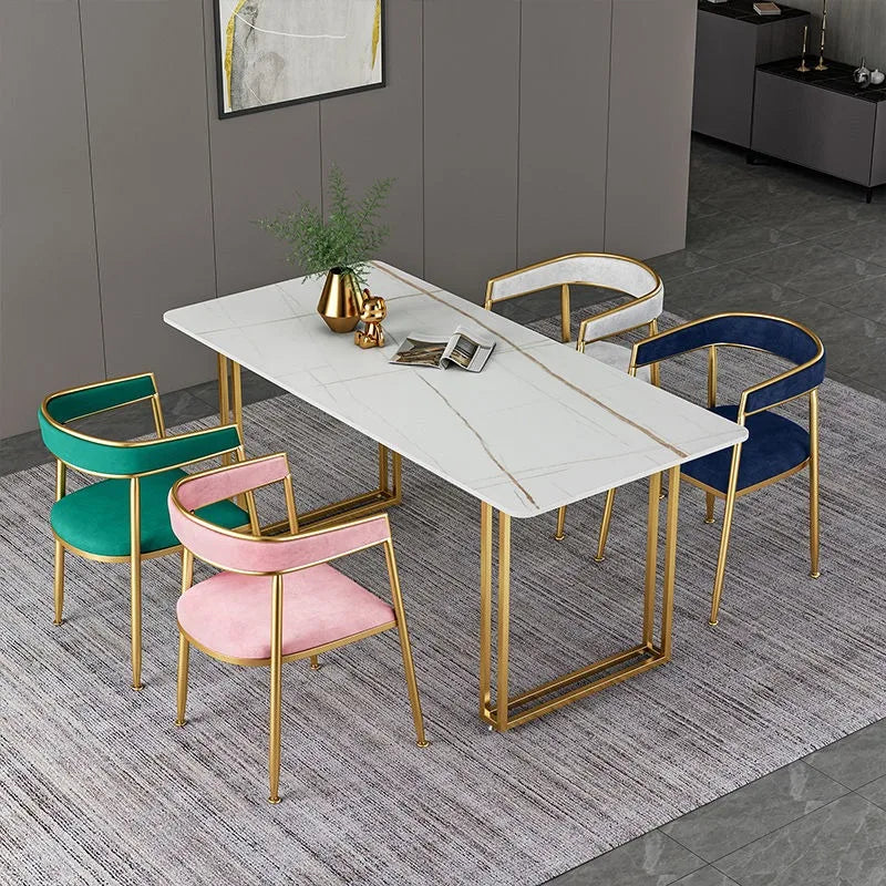 Praktfull Marmor Gull Spisebord Ensemble - Luxury Nordic Dining Table Set