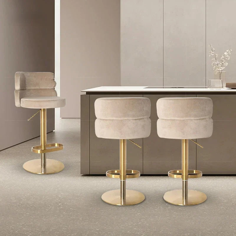 Freyja Fløyeltronen Stol - Luxury Nordic Velvet Bar Stool