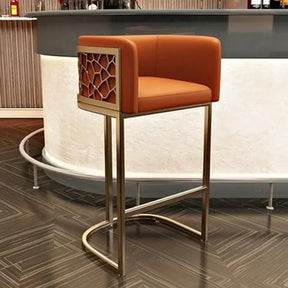 Magnus Fløyelgylden Stol - Luxury Nordic Bar Stools