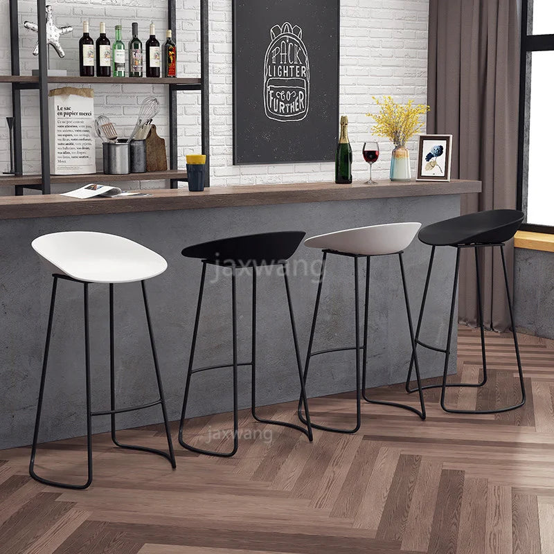 Skjaldstóll Fjölnir - 1 Luxury Nordic Bar Stool