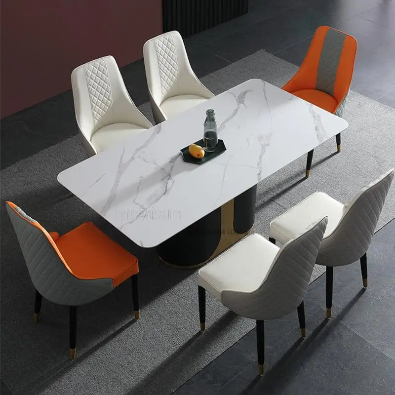 PraktMarmor Spisebord - Luxury Nordic Dining Table