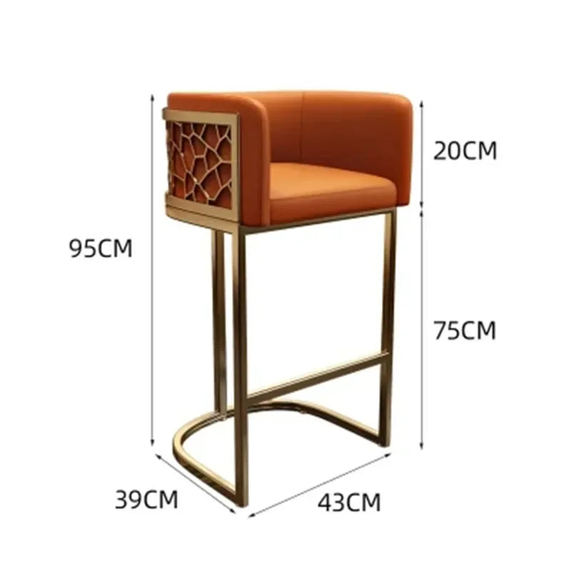 Magnus Fløyelgylden Stol - Luxury Nordic Bar Stools