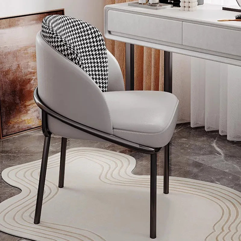 Praktøya Elegansstol - 1 Luxury Nordic Dining Chair