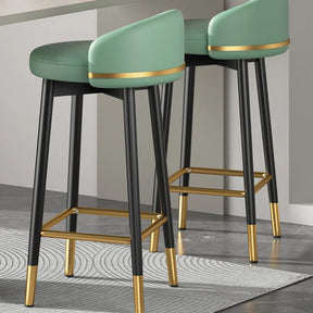 Thorstein Gullskinn Lærstol - Luxury Nordic Bar Stool