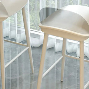 Magnus Pinecroft - 4 Luxury Nordic Bar Stools