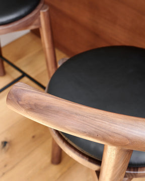 Range Counter Stool